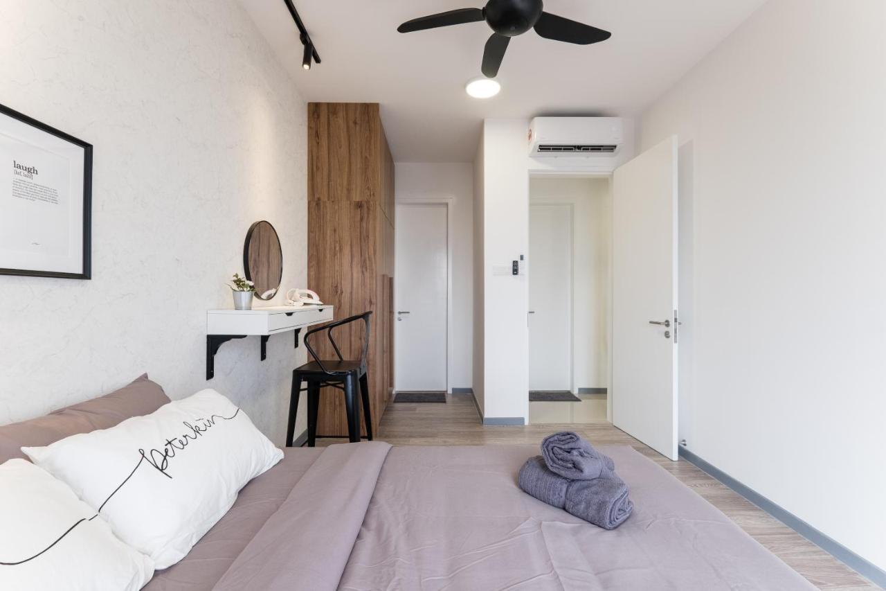 Апартаменти Contemporary United Point 6 Pax 现代风格 Desa Park & Mont Kiara Куала-Лумпур Екстер'єр фото