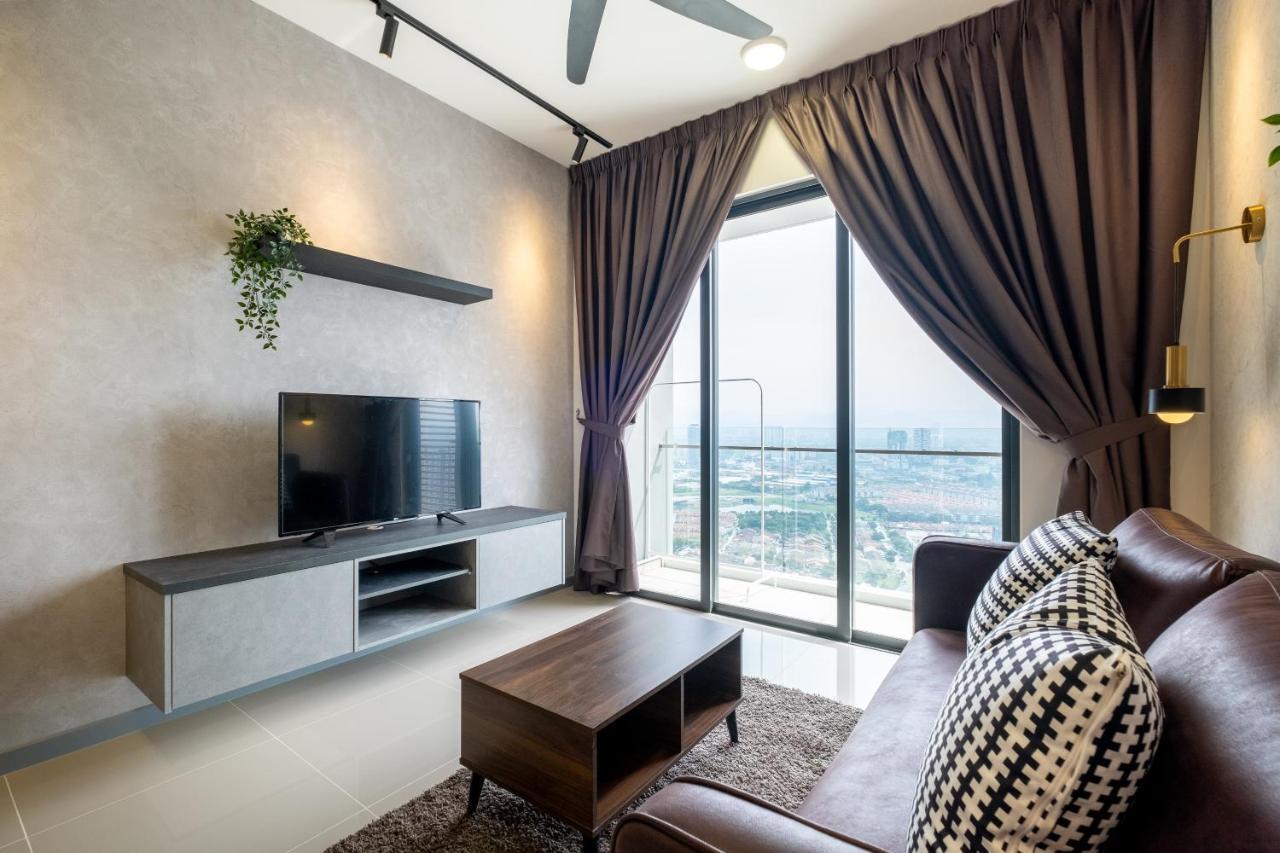 Апартаменти Contemporary United Point 6 Pax 现代风格 Desa Park & Mont Kiara Куала-Лумпур Екстер'єр фото