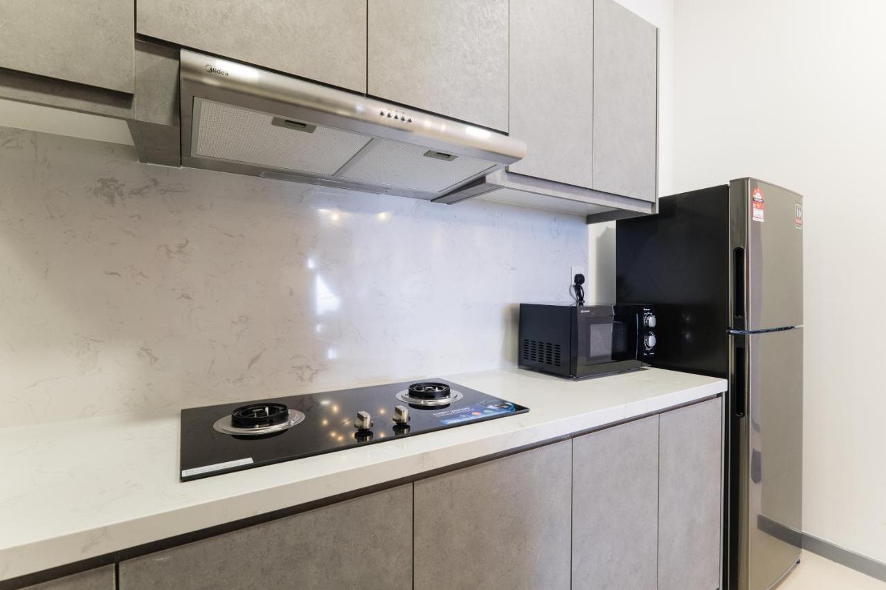 Апартаменти Contemporary United Point 6 Pax 现代风格 Desa Park & Mont Kiara Куала-Лумпур Екстер'єр фото